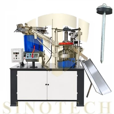 Machine d'assemblage de clous de toiture
